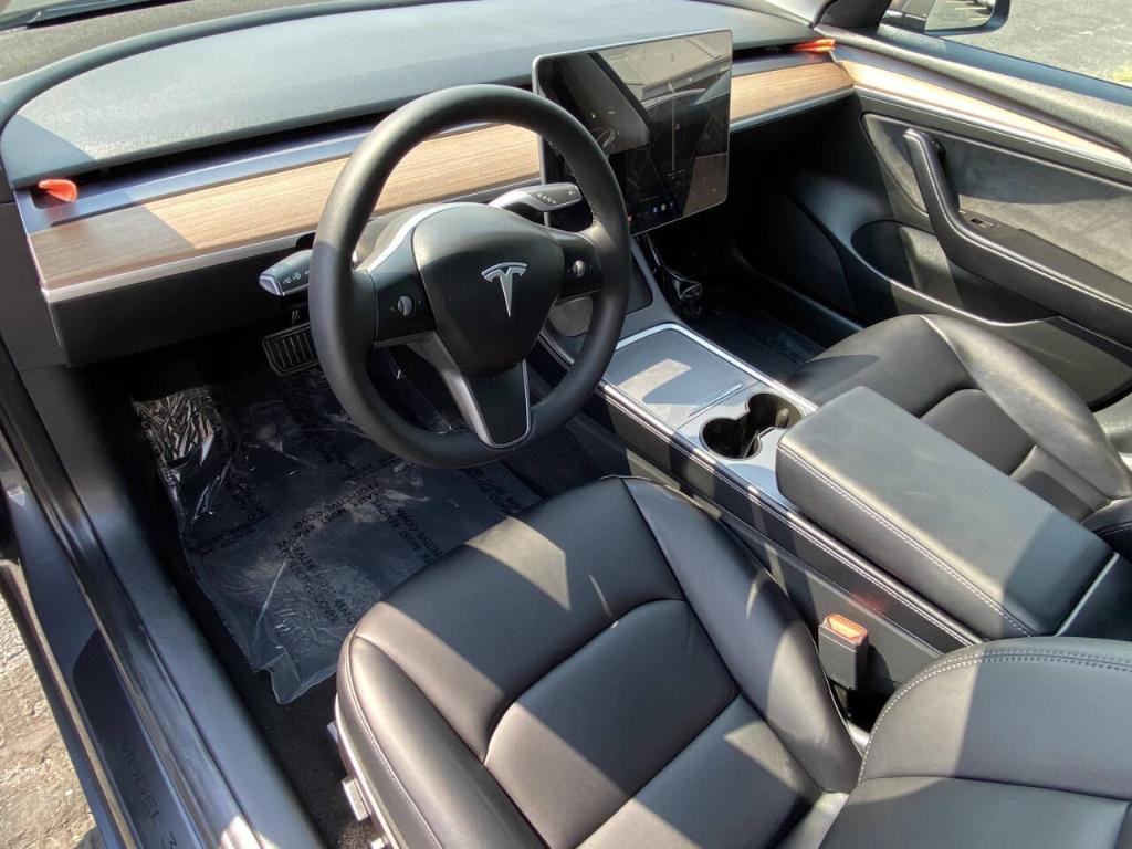 used 2022 Tesla Model 3 car, priced at $32,500