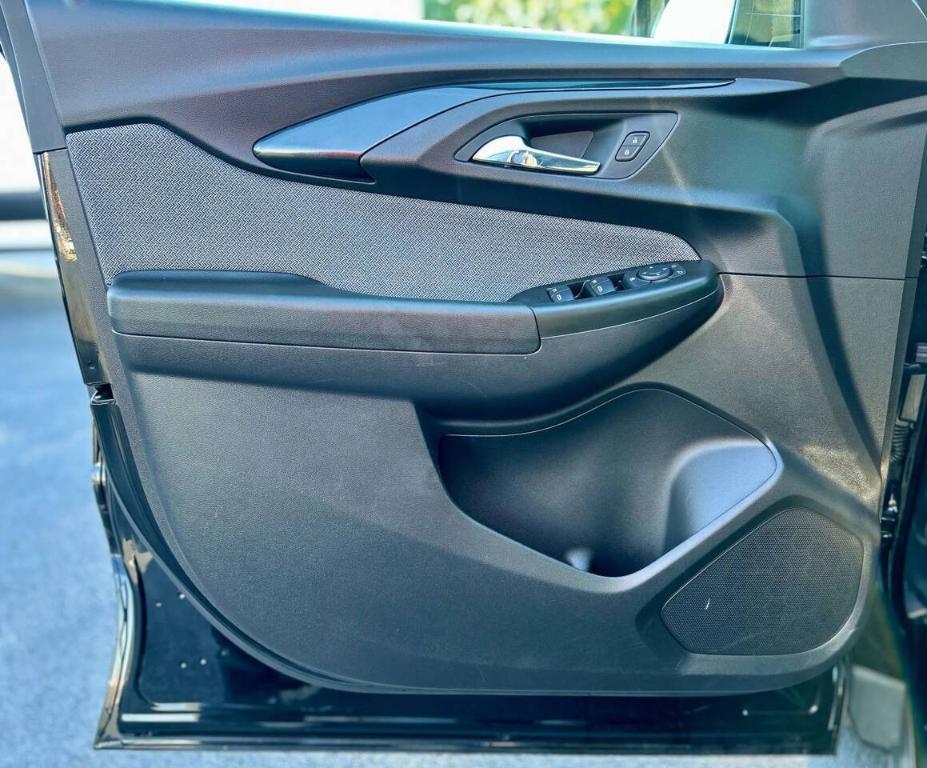 used 2023 Chevrolet TrailBlazer car, priced at $17,950