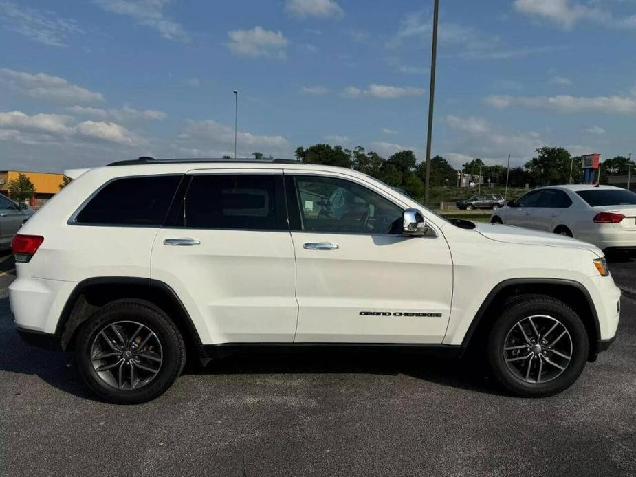 used 2017 Jeep Grand Cherokee car, priced at $18,500