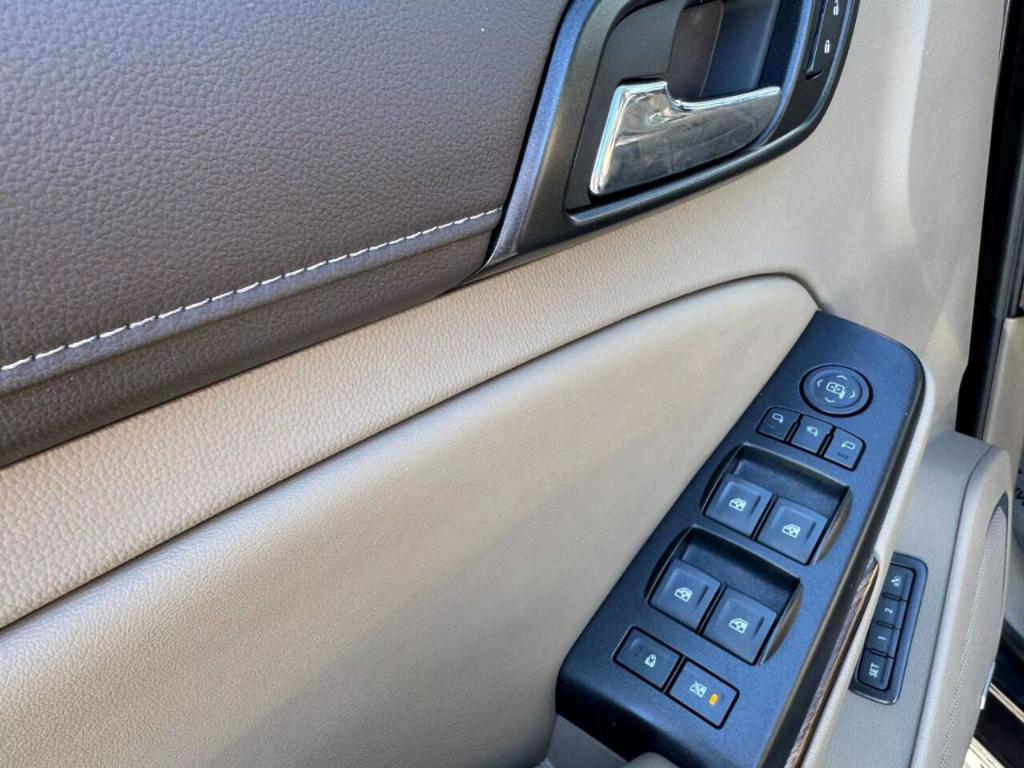 used 2018 GMC Yukon car, priced at $28,950