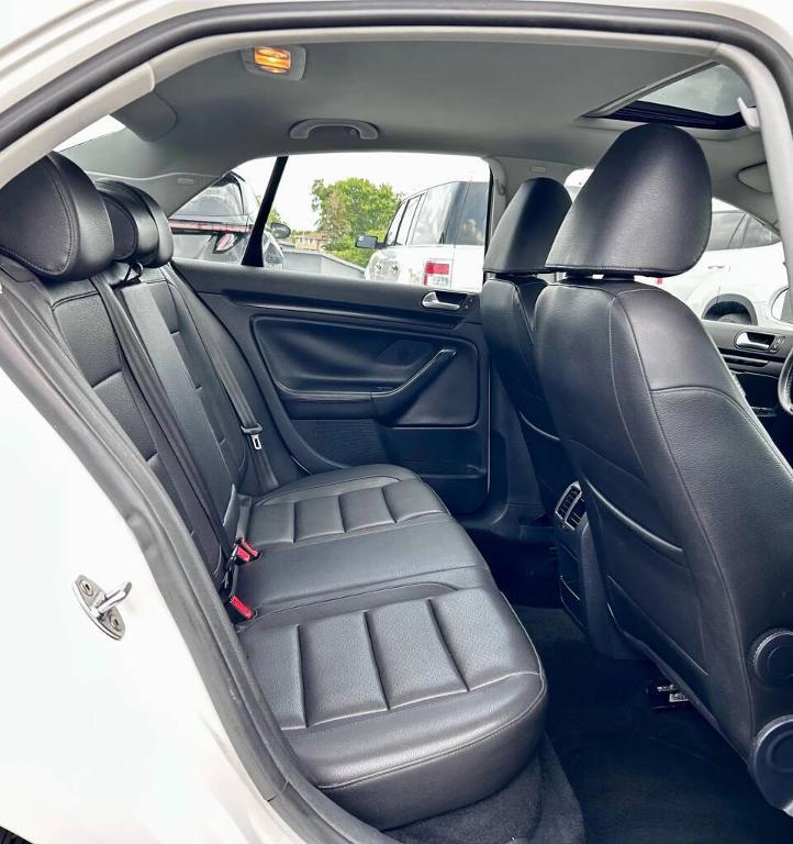 used 2010 Volkswagen Jetta car, priced at $6,500
