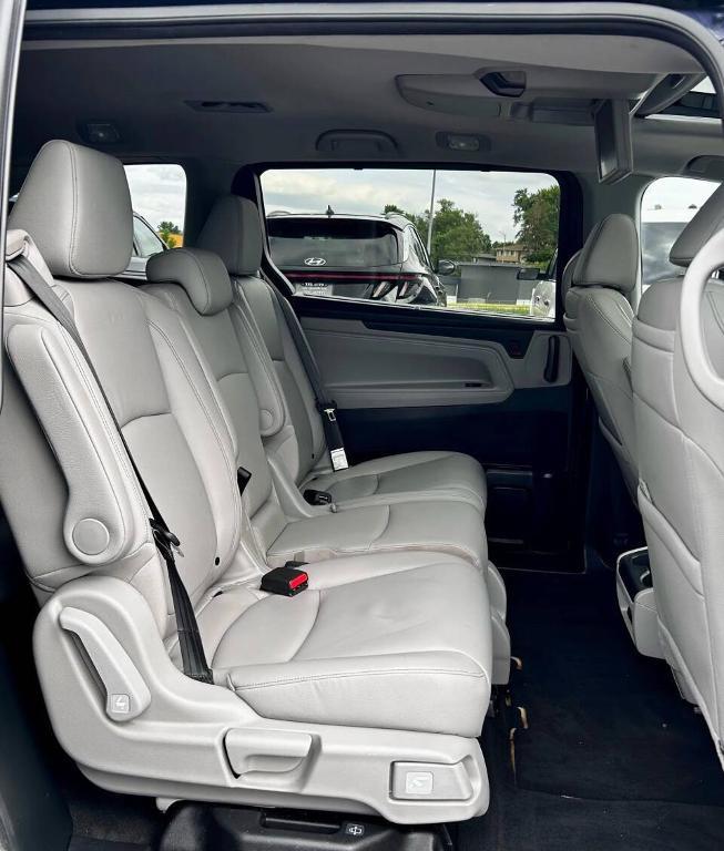used 2024 Honda Odyssey car, priced at $34,950
