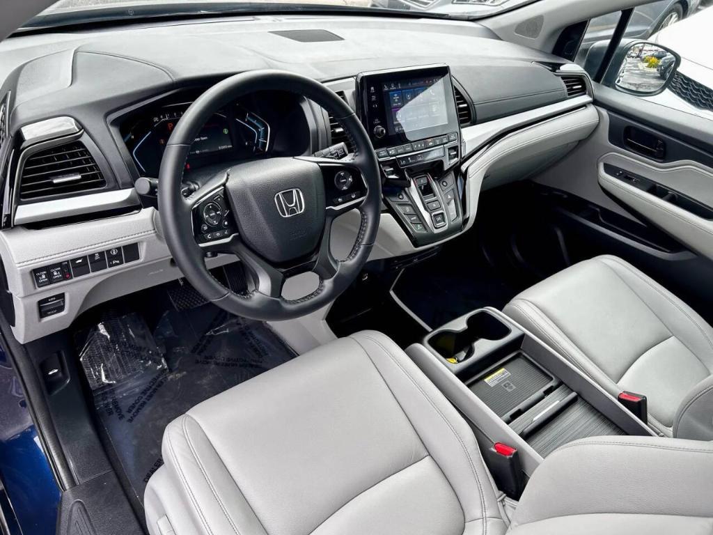 used 2024 Honda Odyssey car, priced at $34,950