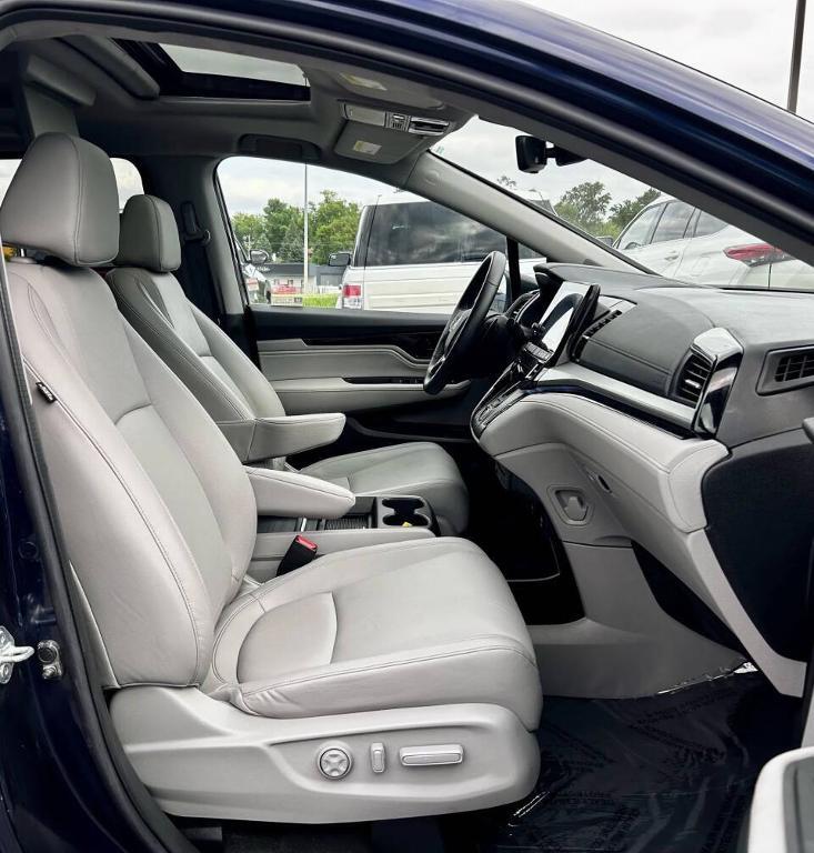 used 2024 Honda Odyssey car, priced at $34,950