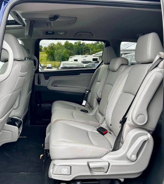 used 2024 Honda Odyssey car, priced at $34,950