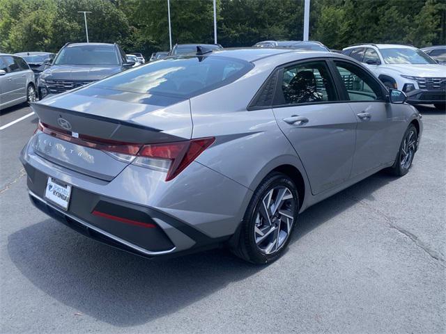new 2025 Hyundai Elantra car, priced at $25,105