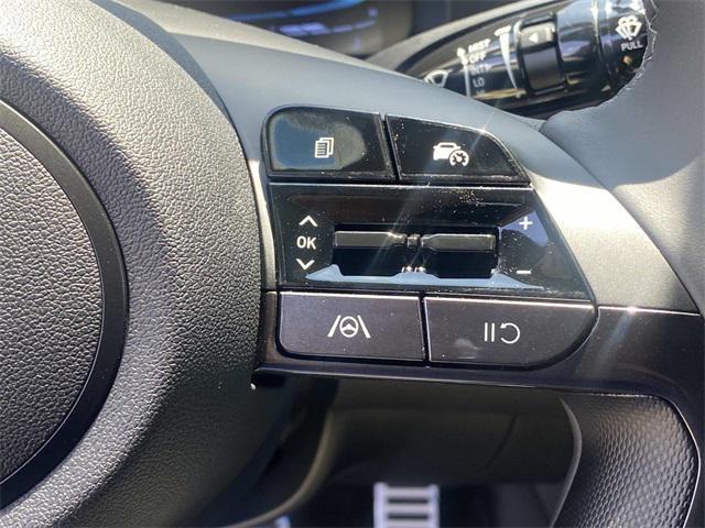new 2025 Hyundai Elantra car, priced at $25,105
