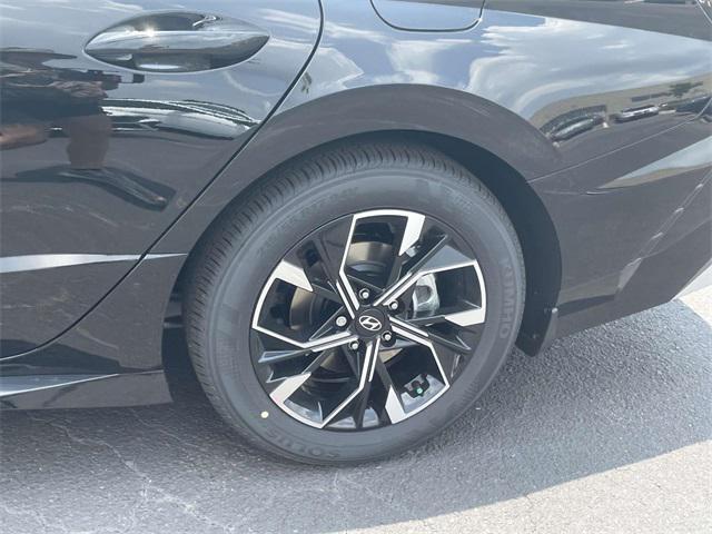 new 2025 Hyundai Sonata car, priced at $29,860