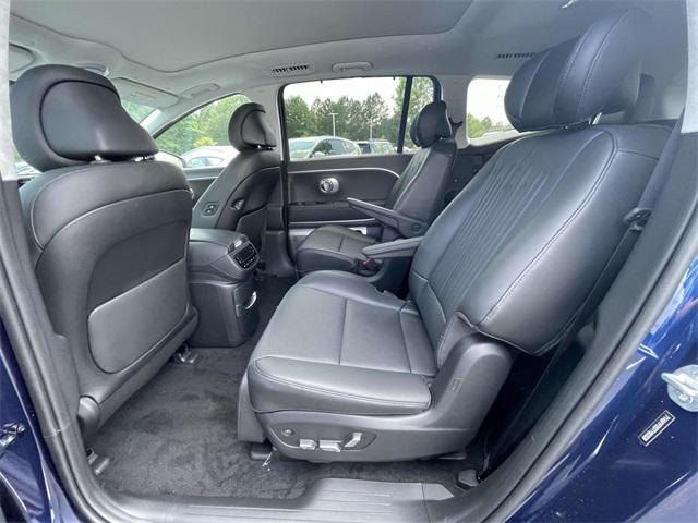 new 2026 Hyundai IONIQ 9 car, priced at $77,025