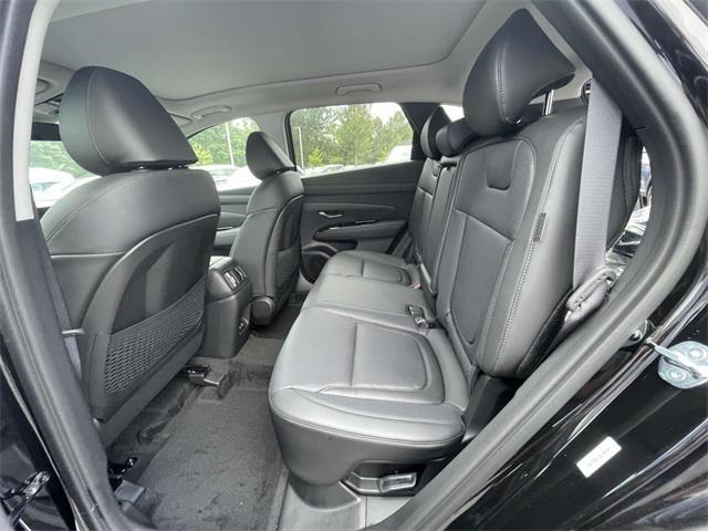 new 2025 Hyundai TUCSON Hybrid car, priced at $43,285
