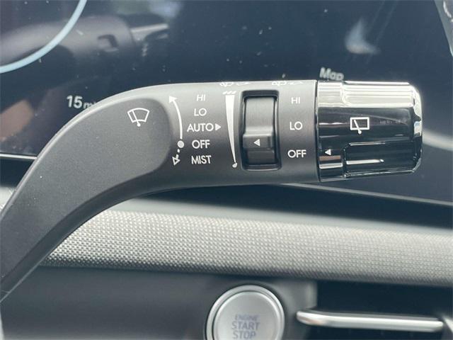 new 2025 Hyundai TUCSON Hybrid car, priced at $43,285