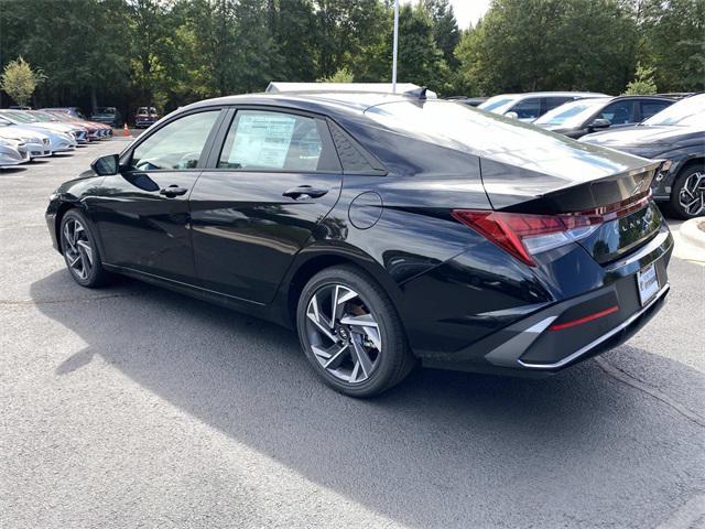 new 2025 Hyundai Elantra HEV car, priced at $28,750