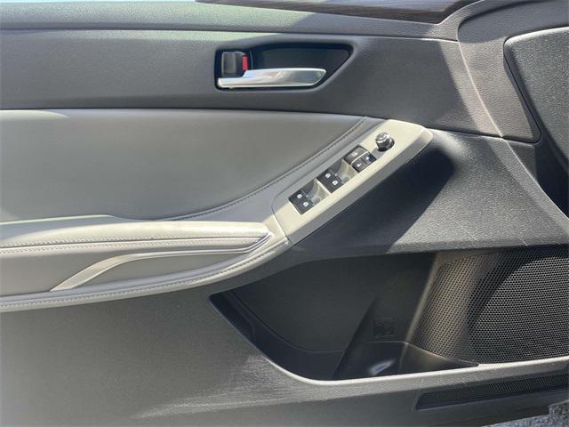 used 2019 Toyota Avalon car, priced at $25,900