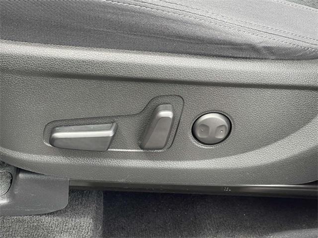 used 2022 Hyundai Santa Fe car, priced at $21,900