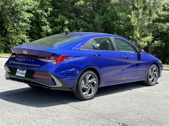 new 2024 Hyundai Elantra car, priced at $27,015