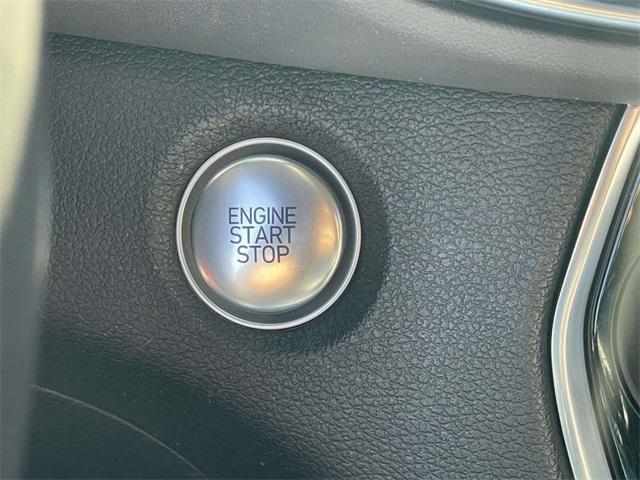 used 2020 Hyundai Santa Fe car, priced at $22,900