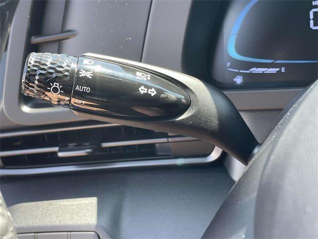 new 2025 Hyundai Elantra car, priced at $25,035