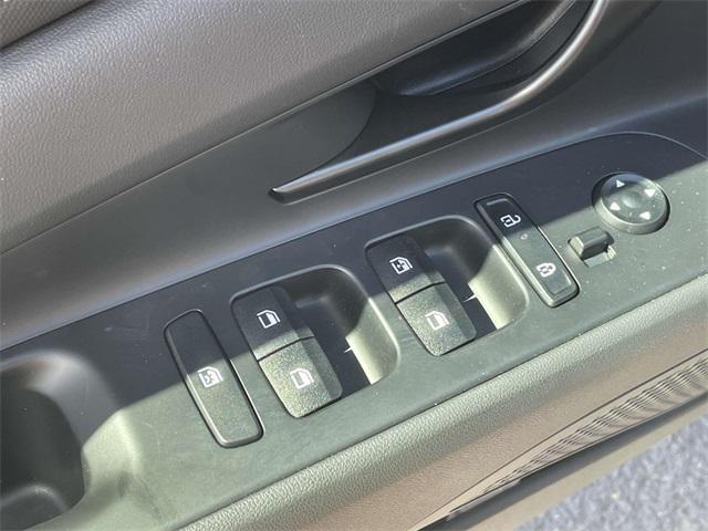 used 2025 Hyundai Elantra car, priced at $21,900