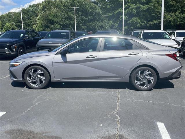 used 2025 Hyundai Elantra car, priced at $21,900