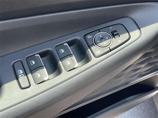 used 2022 Hyundai Santa Fe car, priced at $24,900