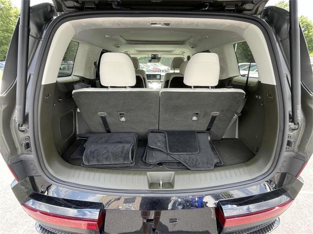 used 2024 Hyundai Santa Fe car, priced at $37,900
