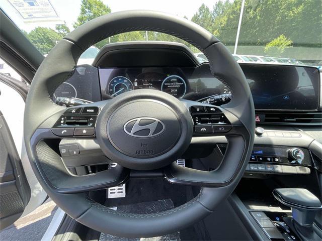 new 2025 Hyundai ELANTRA HEV car, priced at $29,715