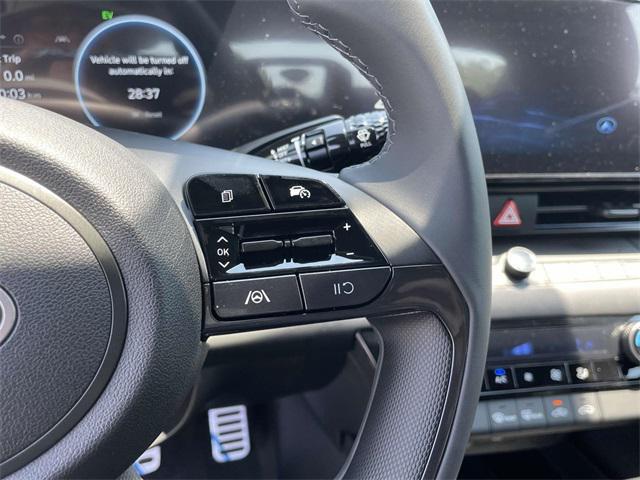 new 2025 Hyundai ELANTRA HEV car, priced at $29,715