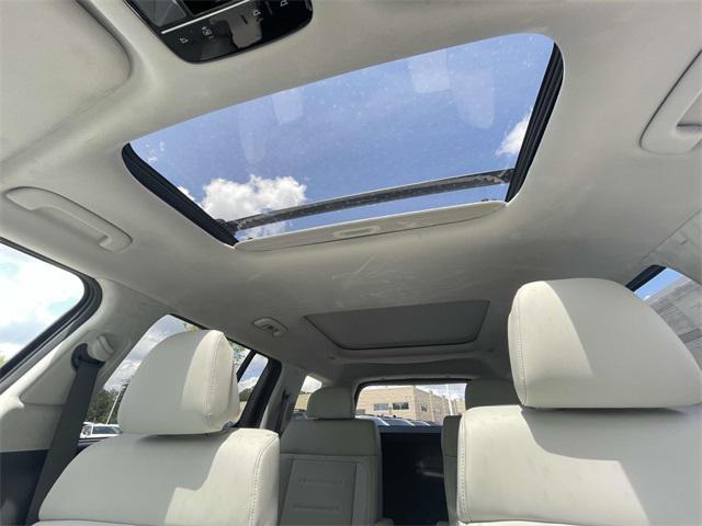 new 2025 Hyundai SANTA FE HEV car, priced at $52,229