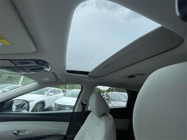 new 2025 Hyundai Tucson car, priced at $35,525