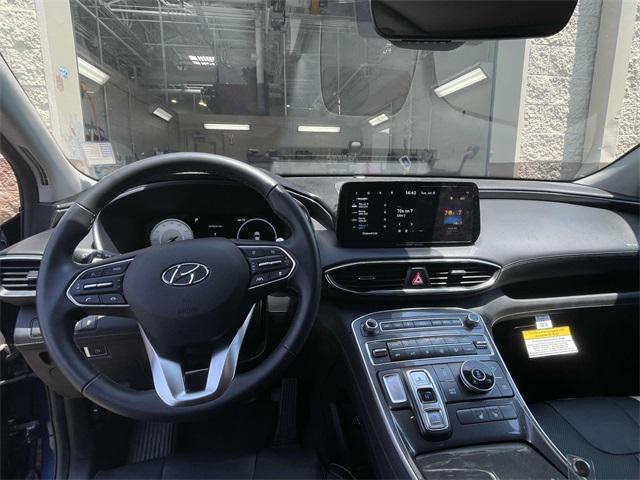 used 2022 Hyundai Santa Fe car, priced at $25,900