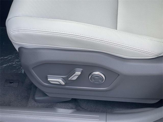 new 2025 Hyundai Santa Fe car, priced at $46,870