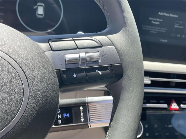 new 2025 Hyundai Tucson car, priced at $40,665