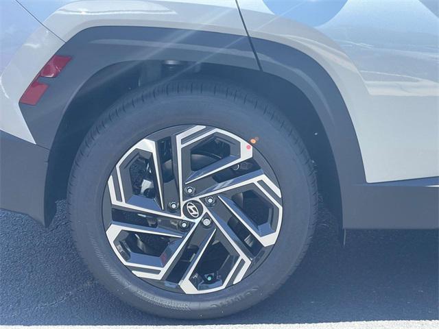 new 2025 Hyundai Tucson car, priced at $40,665