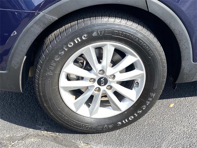 used 2019 Kia Sorento car, priced at $16,900