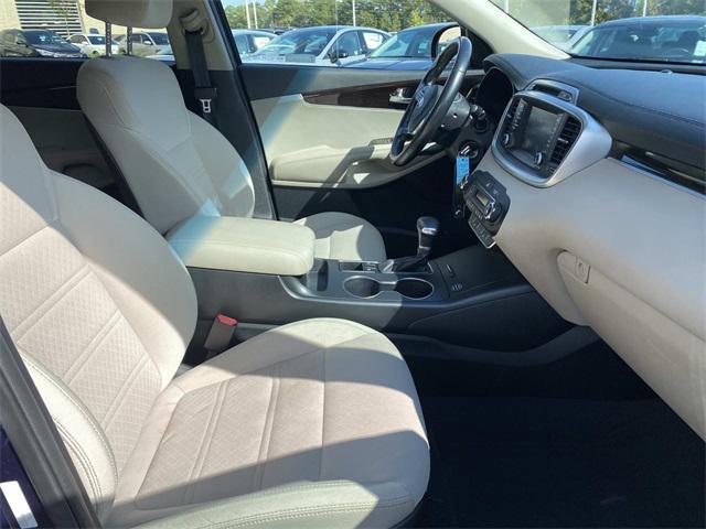 used 2019 Kia Sorento car, priced at $16,900