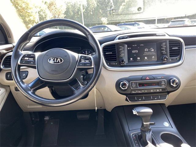 used 2019 Kia Sorento car, priced at $16,900