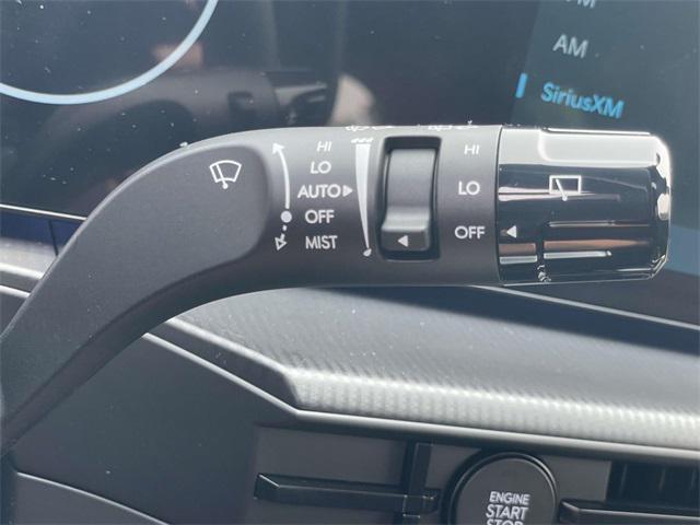 new 2025 Hyundai SANTA FE HEV car, priced at $50,325
