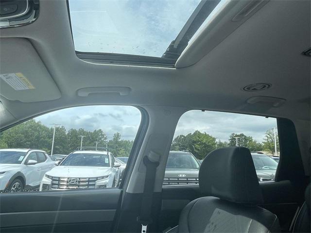 used 2025 Hyundai Palisade car, priced at $39,900