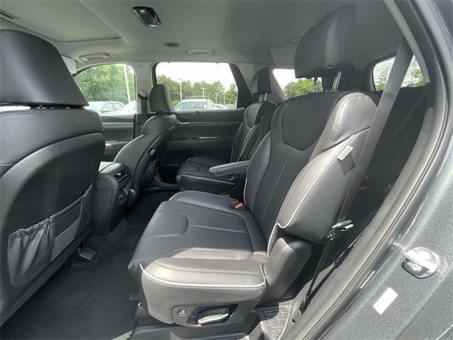 used 2025 Hyundai Palisade car, priced at $39,900