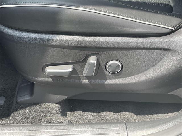 used 2025 Hyundai Palisade car, priced at $39,900