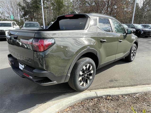 new 2025 Hyundai Santa Cruz car, priced at $31,995