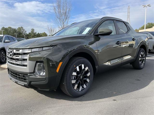 new 2025 Hyundai Santa Cruz car, priced at $31,995