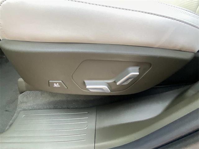 new 2025 Hyundai Santa Fe car, priced at $49,030