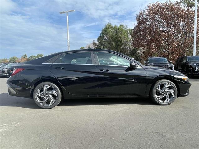 new 2025 Hyundai Elantra car, priced at $28,150