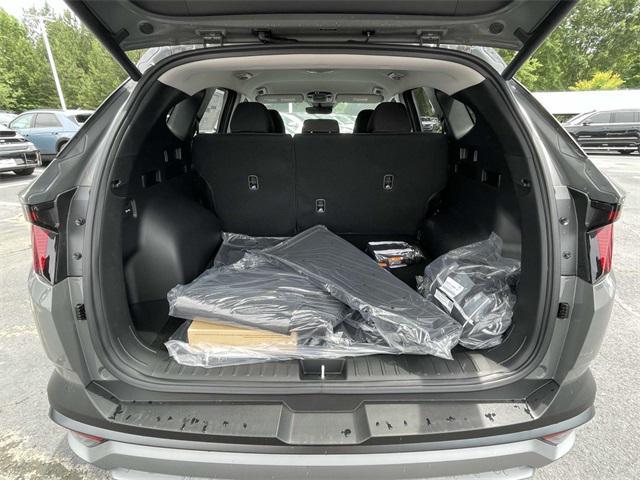 new 2025 Hyundai Tucson car, priced at $32,645