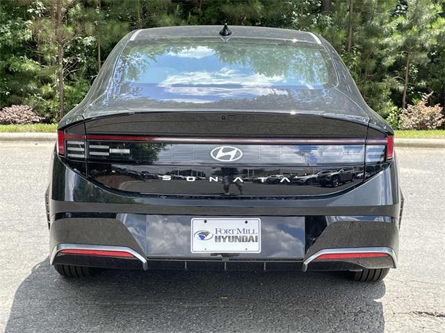 new 2024 Hyundai Sonata car, priced at $29,245