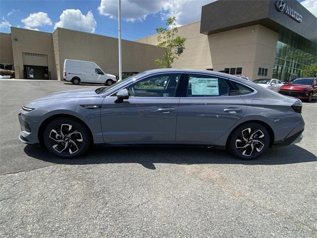 new 2024 Hyundai Sonata car, priced at $28,491