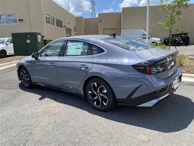 new 2024 Hyundai Sonata car, priced at $28,491