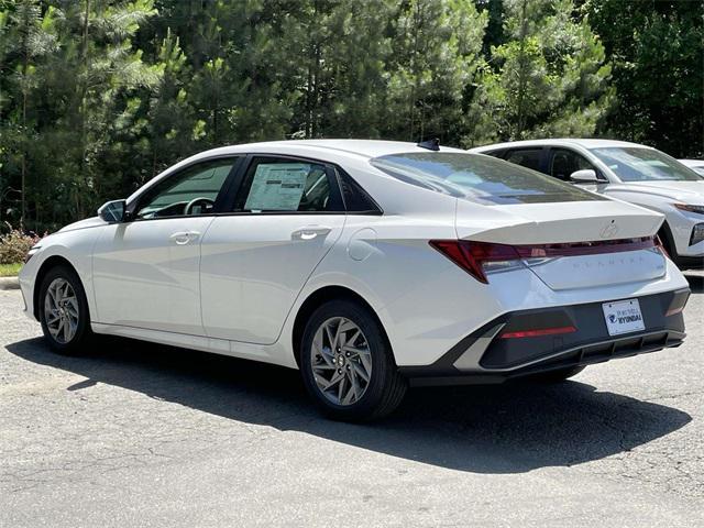 new 2024 Hyundai Elantra HEV car, priced at $26,791