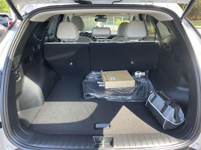 used 2025 Hyundai TUCSON Hybrid car, priced at $35,500